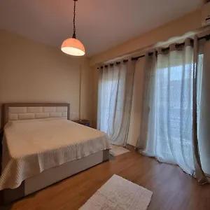 family-appartment-in-center-of-tirana-1001.hotels-in-tirana.com/