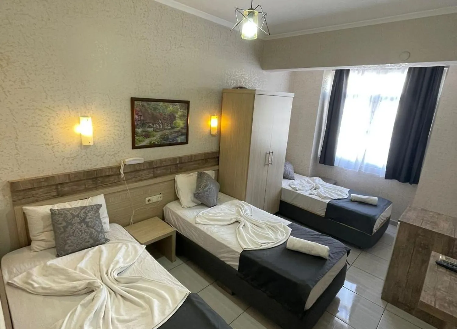 Denizhan Hotel Antalya 2*,